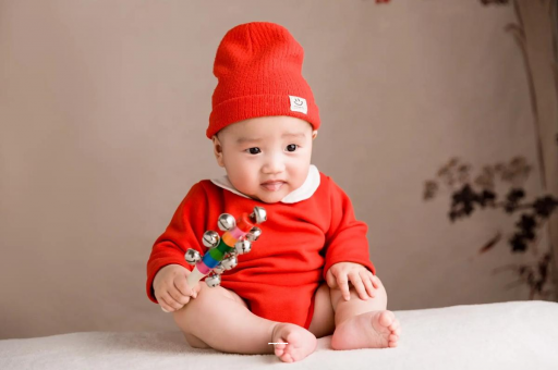 广饶六个月宝宝总是摇头